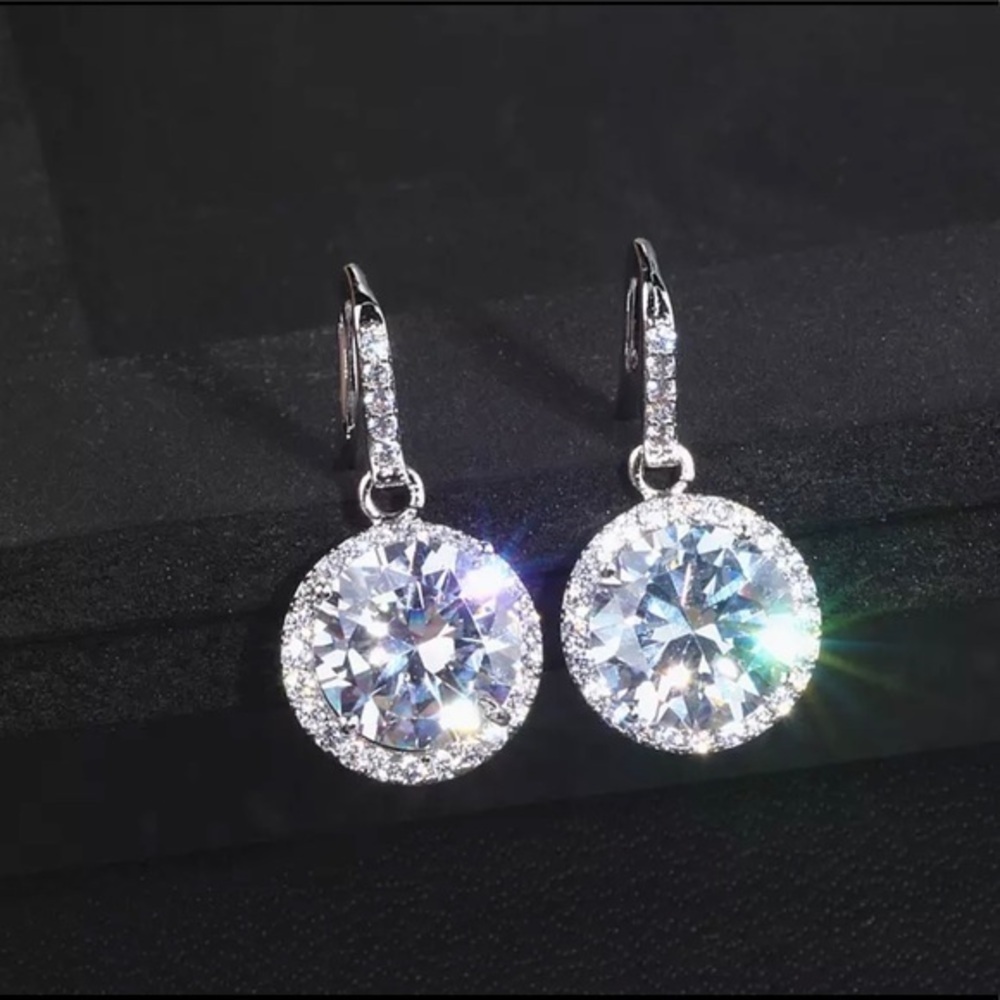 AAA CUBIC ZIRCONIA DROP EARRINGS - Picture 2 of 7